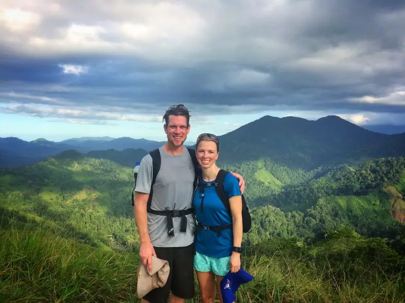 Couple with lush mountain background in Colombia