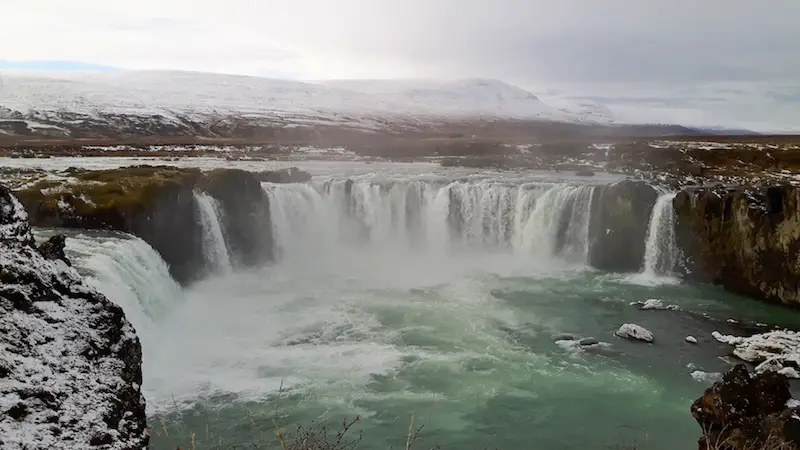 huge horseshoe shaped waterfall in Iceland, Godafoss